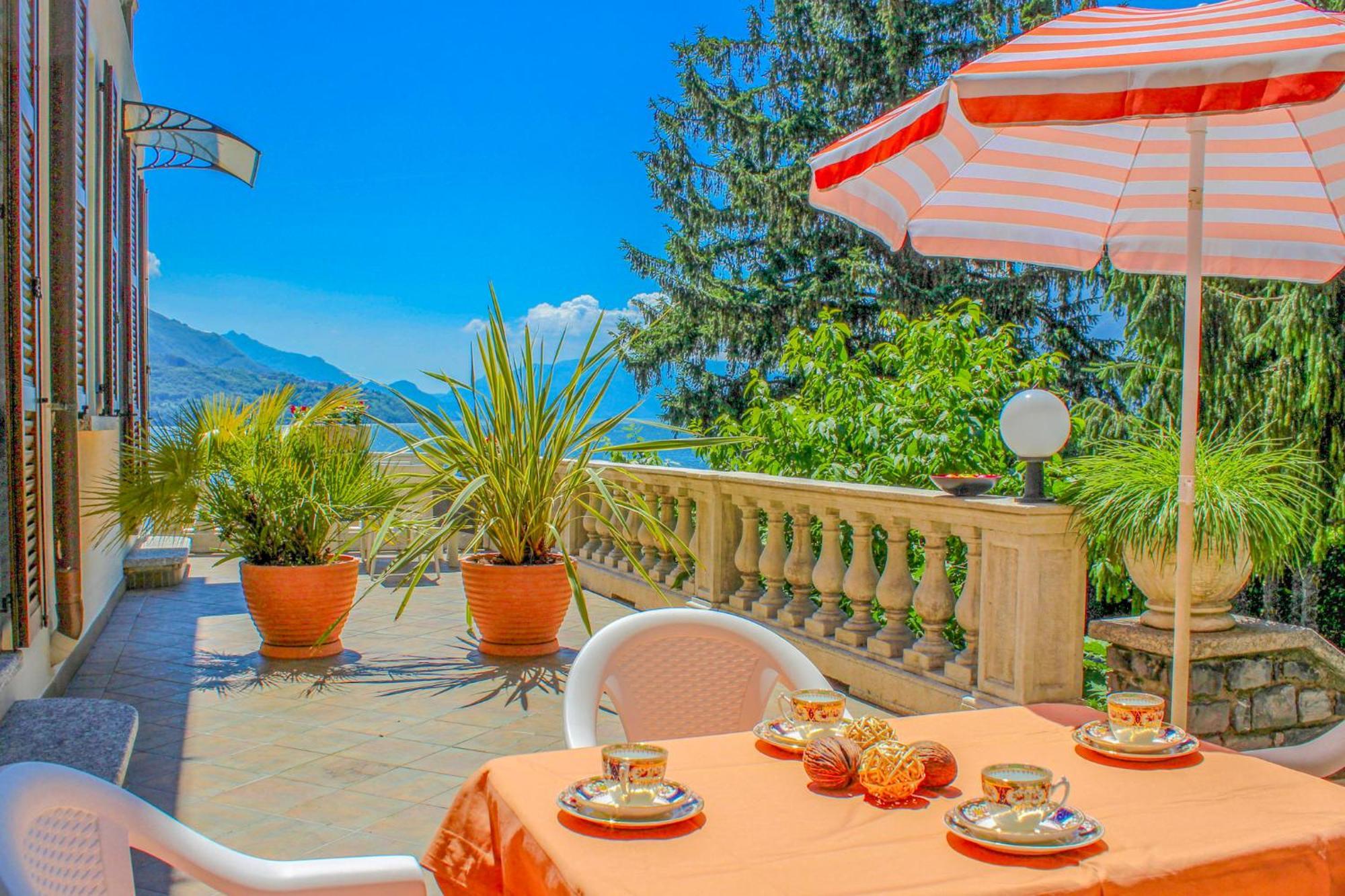 Palazzina Giardinolago Gravedona Room photo